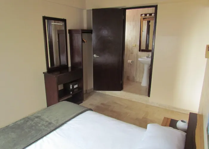 Apartahotel Mar Azul 5ta Av (adults Only) 3*