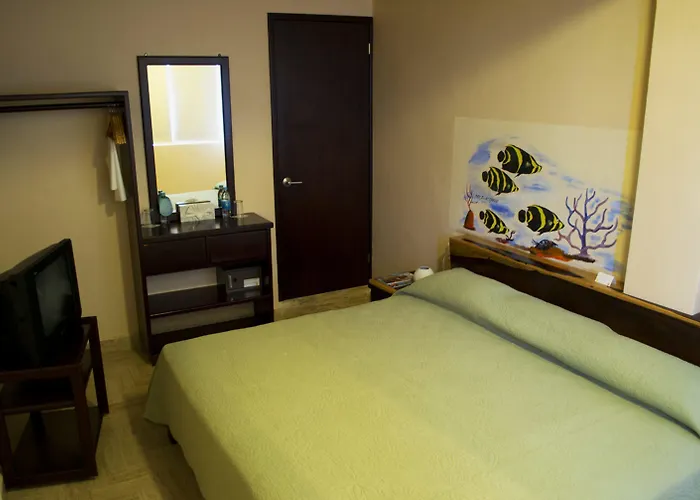 Apartahotel Mar Azul 5ta Av (adults Only)